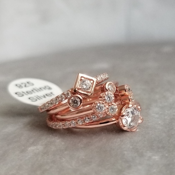 Isabella M Jewelry - 🍒NEW🍒 14K RGP 925 SS STACKABLE RING SET